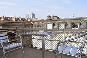 Slavyanska Beseda Hotel