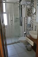 Hideaway Hotel