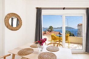Hideaway Hotel