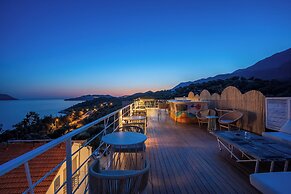 Hideaway Hotel