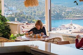 Hideaway Hotel