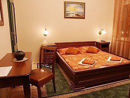 Pension Edinburgh