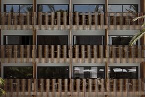 Las Gaviotas Suites Hotel