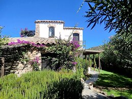La Jacia Hotel & Resort
