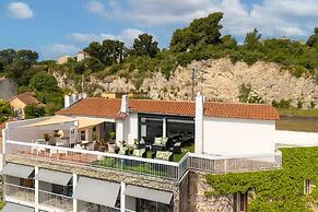 Cit’Hotel L’Oasis d’Avignon