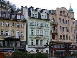 EA Hotel Mozart