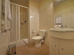 EA Hotel Mozart
