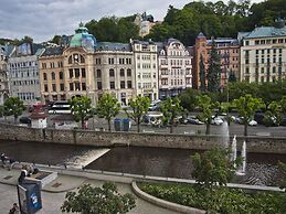 EA Hotel Mozart