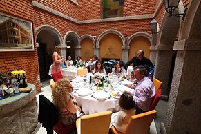 Hotel Rural Casona De Torres