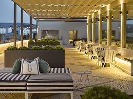 Cidnay - Hotel & Executive Center