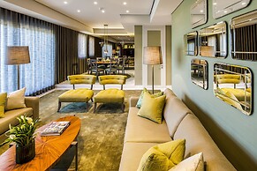 Cidnay - Hotel & Executive Center
