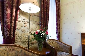 Hotel Rous