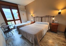 Hotel Acebos Arriondas