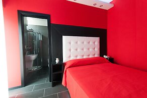 Fly Boutique Hotel