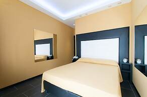 Fly Boutique Hotel