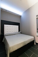 Fly Boutique Hotel