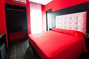 Fly Boutique Hotel