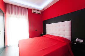 Fly Boutique Hotel