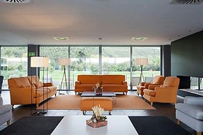 Hotel Món Sant Benet