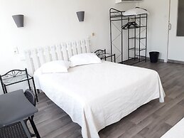 Au Nouvel Hotel