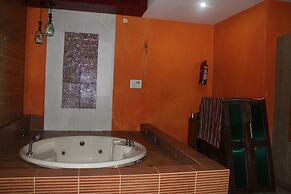 Hotel Apra Inn