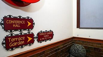 Hotel Pooja Palace
