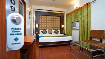 Hotel Pooja Palace