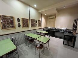 Hotel Pooja Palace