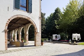 Villa Moro Lin