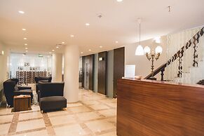 Aveiro Center Hotel