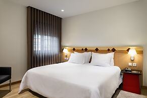 Aveiro Center Hotel