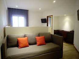Aveiro Center Hotel