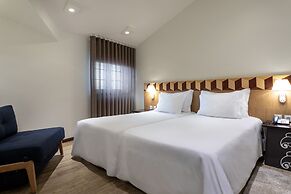 Aveiro Center Hotel