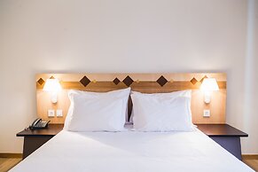 Aveiro Center Hotel