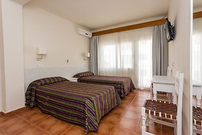 Sol y Miel Hostal