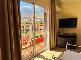 Hotel La Aldea Suites