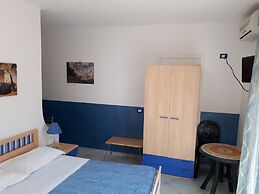 Bed and Breakfast Brezza Marina e Ristorante Shoreline