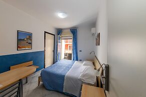 Bed and Breakfast Brezza Marina e Ristorante Shoreline