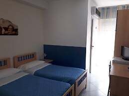 Bed and Breakfast Brezza Marina e Ristorante Shoreline