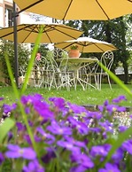 Hotel Le Manoir