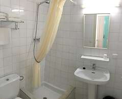 Hostal Rom