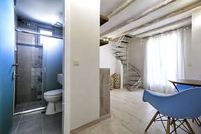 Privee Santorini