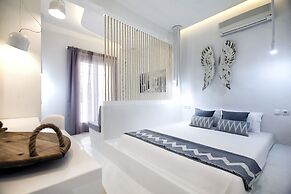Privee Santorini