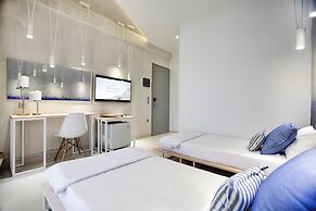 Privee Santorini
