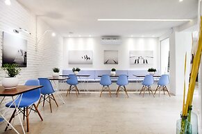 Privee Santorini