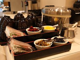 Hotel Claiton Shin-Osaka