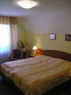 Hotel Anna