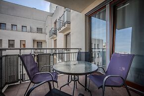 Central Passage Apartments by Vagabond