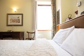 Room & Breakfast La Dimora