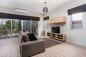 Studio365 Apartment